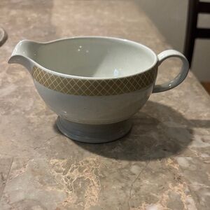 Mikasa Cream and Gold Gravy Boat